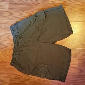 Daniel Jacob Husky shorts - Boys size 12H - hunter green color great condition!